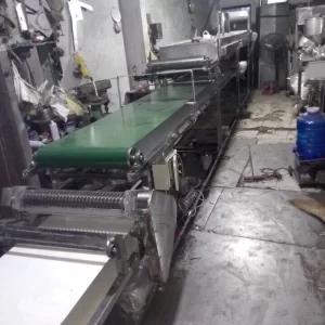 máy làm mì quảng